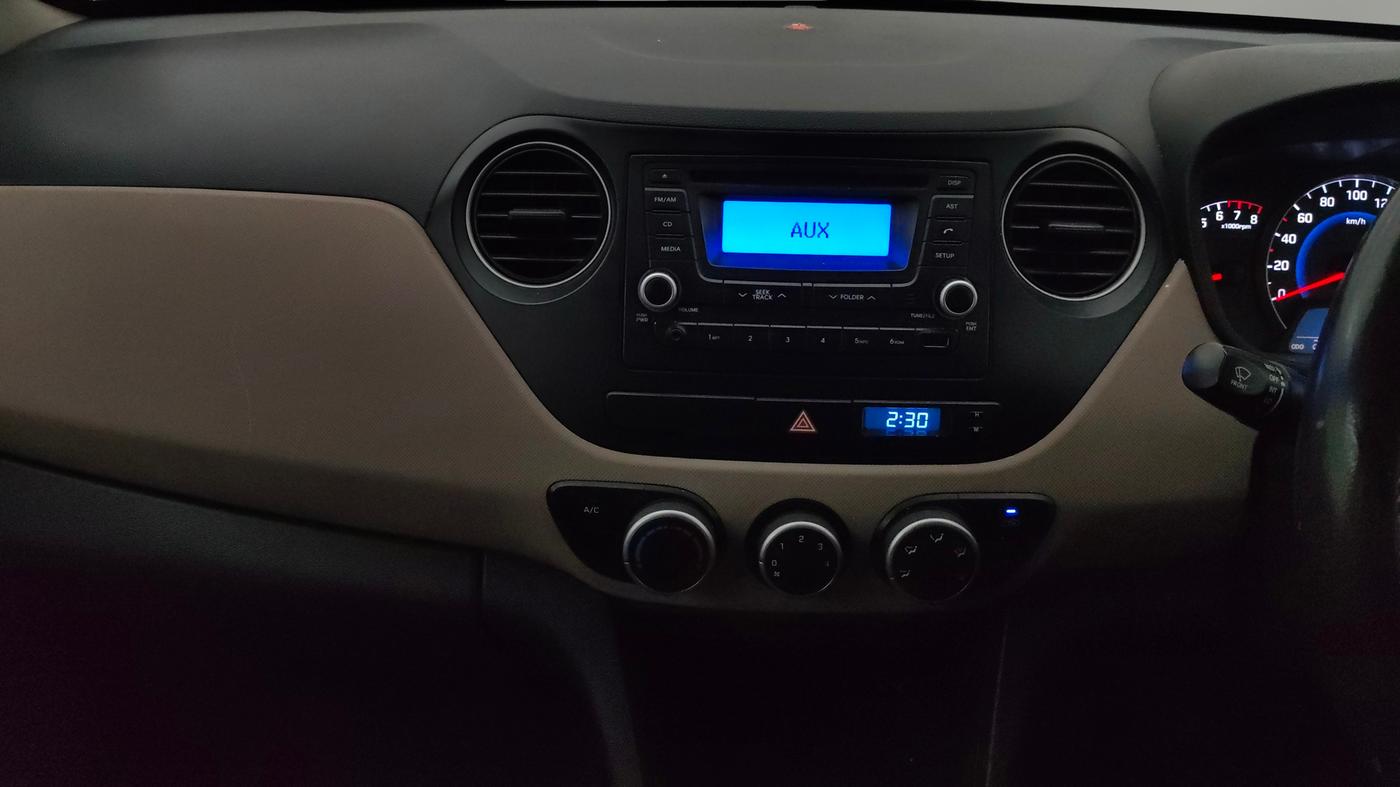 2015 Hyundai Grand i10 MAGNA 1.2 KAPPA VTVT, Petrol, Manual, 26,721 km, Air Conditioner