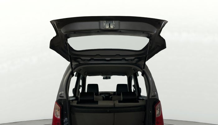 2017 Maruti Wagon R 1.0 VXI, Petrol, Manual, 31,953 km, Boot Door Open