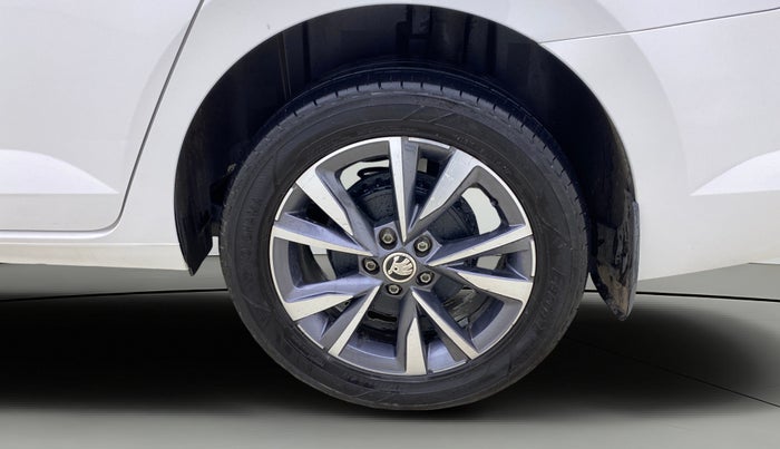 2022 Skoda SLAVIA STYLE 1.5L TSI DSG, Petrol, Automatic, 98,136 km, Left Rear Wheel