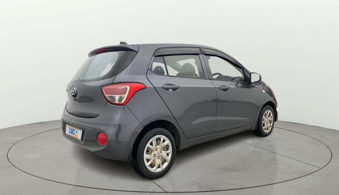 2018 Hyundai Grand i10 MAGNA AT 1.2 KAPPA VTVT, Petrol, Automatic, 66,303 km, Right Back Diagonal