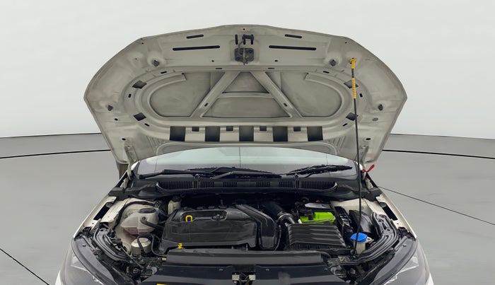 2023 Skoda SLAVIA Ambition 1.5L TSI, Petrol, Manual, 52,161 km, Open Bonet