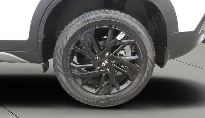 2025 Hyundai Creta S (O) 1.5 PETROL, Petrol, Manual, 9,073 km, Left Rear Wheel