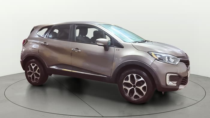 2017 Renault Captur RXT DIESEL, Diesel, Manual, 1,27,099 km, Right Front Diagonal