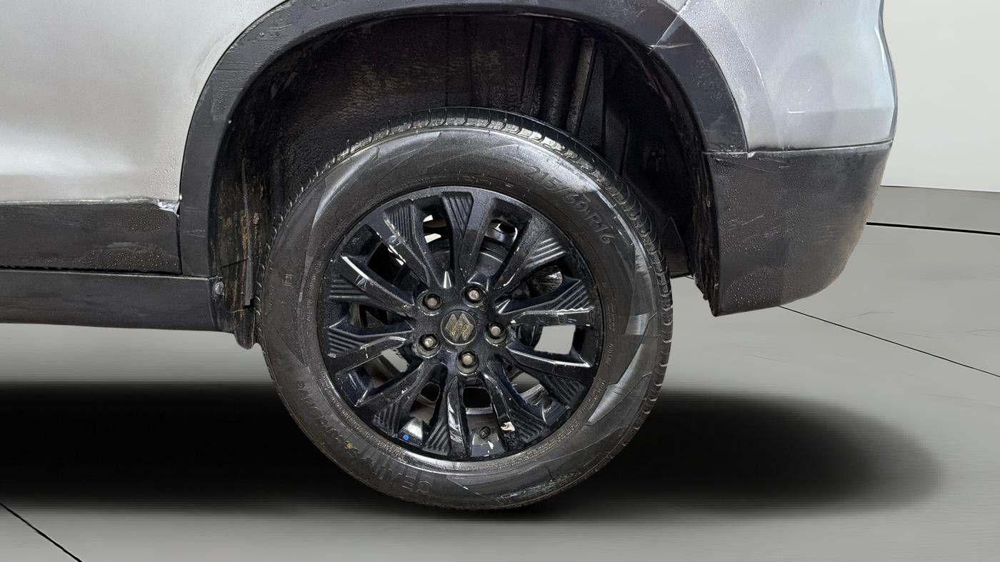 2022 Maruti Vitara Brezza ZXI, Petrol, Manual, 65,753 km, Left Rear Wheel