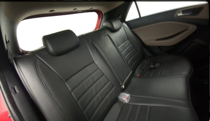 2020 Hyundai Elite i20 ASTA 1.2 (O), Petrol, Manual, 17,402 km, Right Side Rear Door Cabin