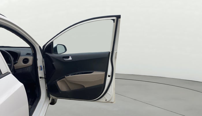 2016 Hyundai Grand i10 SPORTZ 1.2 KAPPA VTVT, Petrol, Manual, 73,649 km, RHS Front Door