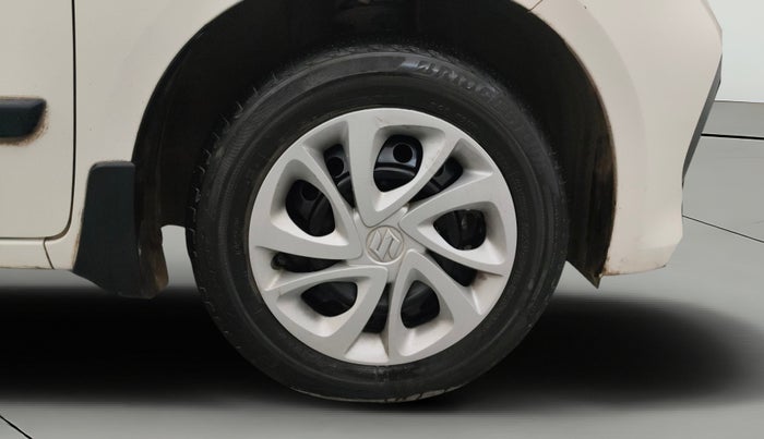 2022 Maruti Celerio ZXI AMT, Petrol, Automatic, 22,924 km, Right Front Wheel