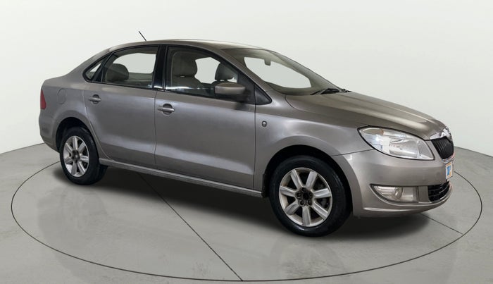 2014 Skoda Rapid AMBITION 1.6 MPI MT PLUS, Petrol, Manual, 61,039 km, SRP