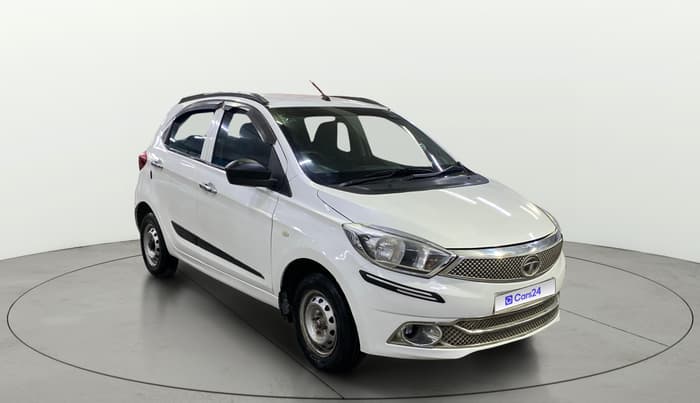 2017 Tata Tiago XE PETROL, Petrol, Manual, 81,993 km, Right Front Diagonal