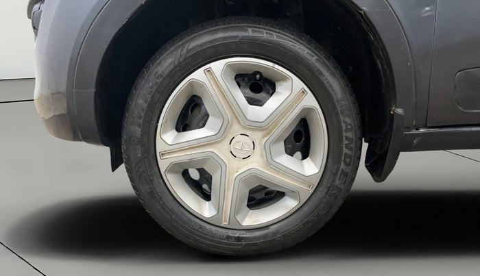 2018 Tata NEXON XM PETROL, Petrol, Manual, 41,138 km, Left Front Wheel