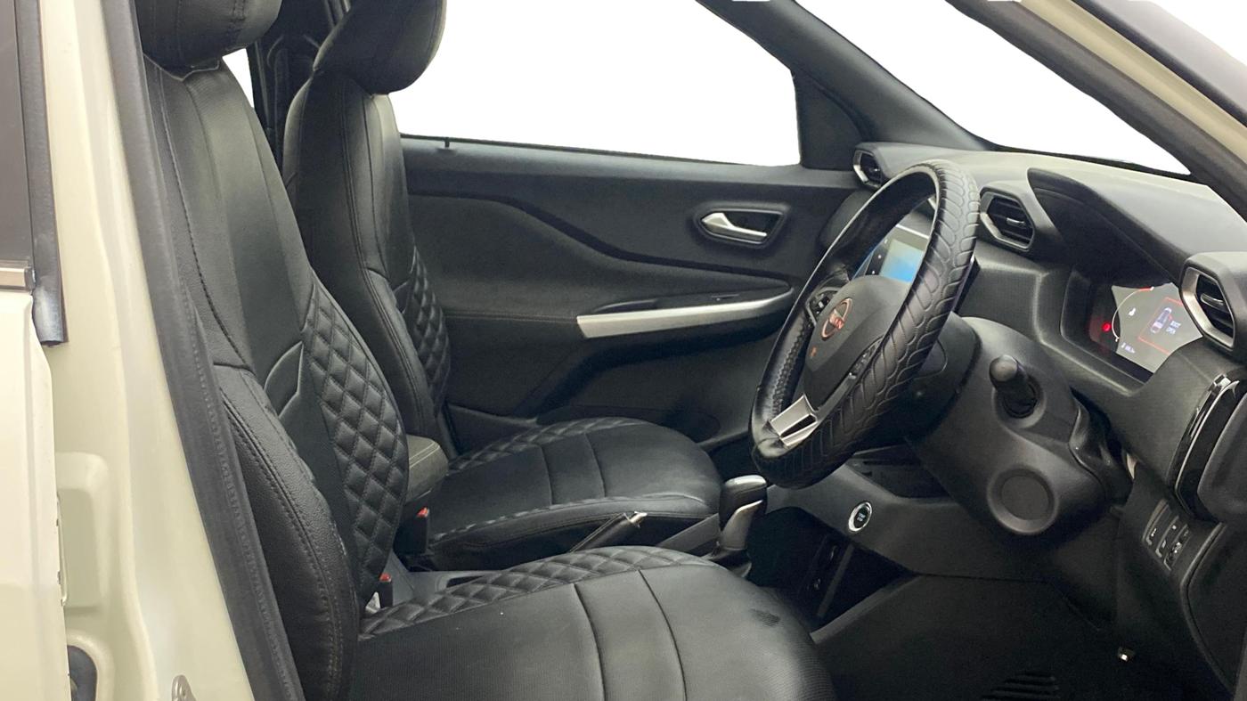 2022 Nissan MAGNITE XV PREMIUM TURBO (O) CVT DUAL TONE, Petrol, Automatic, 40,081 km, Right Side Front Door Cabin