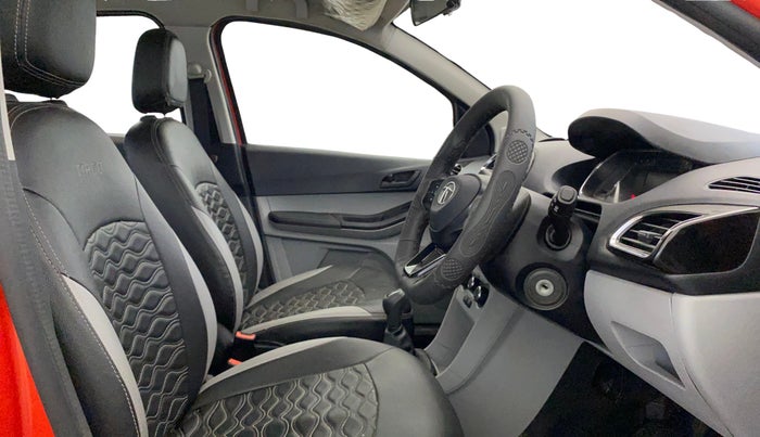 2021 Tata Tiago XT PETROL, Petrol, Manual, 40,987 km, Right Side Front Door Cabin