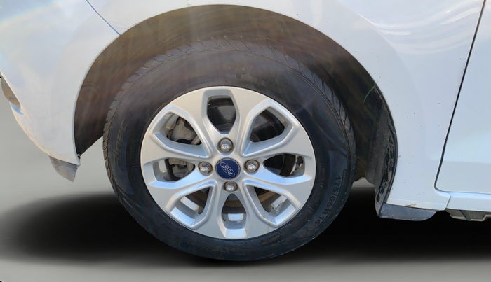 2018 Ford Figo Aspire Titanium 1.2 Ti-VCT Opt, Petrol, Manual, 33,865 km, Left Front Wheel