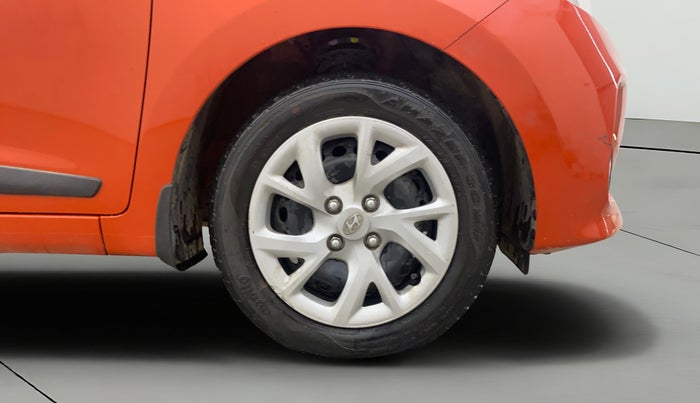 2019 Hyundai Grand i10 SPORTZ 1.2 KAPPA VTVT, Petrol, Manual, 15,126 km, Right Front Wheel