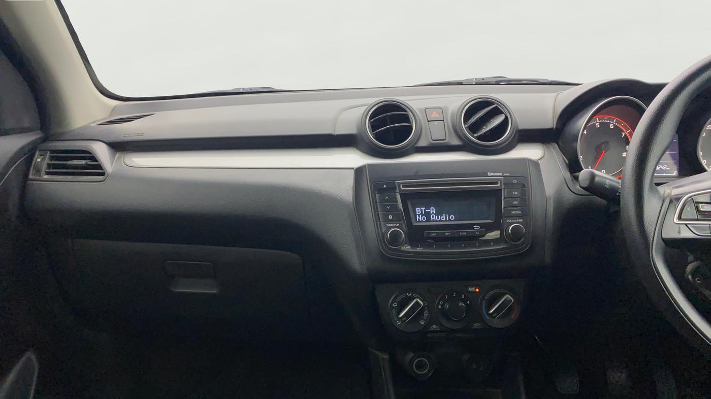 2019 Maruti Swift VXI, Petrol, Manual, 1,19,266 km, Air Conditioner