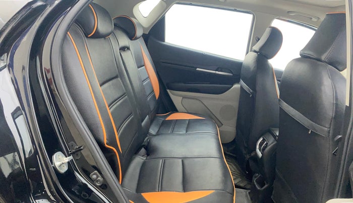 2022 KIA SONET HTX ANNIVERSARY EDITION 1.5, Diesel, Manual, 45,352 km, Right Side Rear Door Cabin