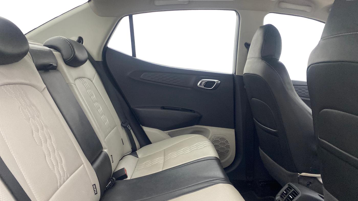 2021 Hyundai AURA SX 1.2, Petrol, Manual, 51,203 km, Right Side Rear Door Cabin
