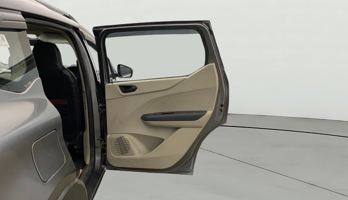 2025 Renault TRIBER Evolution, Petrol, Manual, 8,204 km, RHS Rear Door