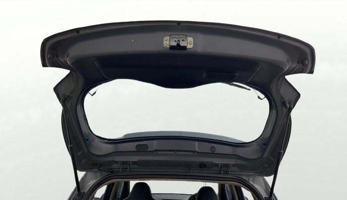 2016 Hyundai Grand i10 ASTA 1.2 KAPPA VTVT, Petrol, Manual, 68,067 km, Boot Door Open