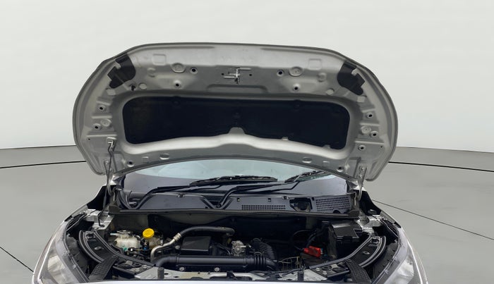 2025 Nissan MAGNITE Acenta B4D 1.0 Petrol MT, Petrol, Manual, 15,265 km, Open Bonet