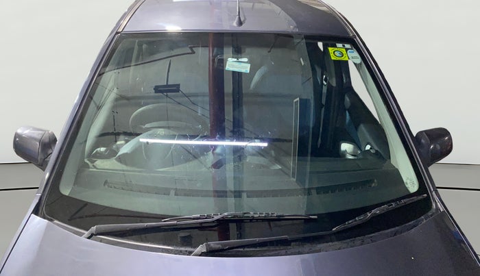 2014 Ford Figo TITANIUM 1.4 DIESEL, Diesel, Manual, 83,885 km, Front Windshield