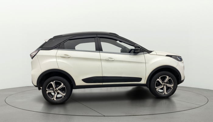 2021 Tata NEXON XZA PLUS PETROL DUAL TONE, Petrol, Automatic, 25,840 km, Right Side View