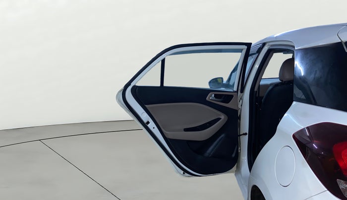 2019 Hyundai Elite i20 ASTA 1.2 (O), CNG, Manual, 1,06,100 km, LHS Rear Door