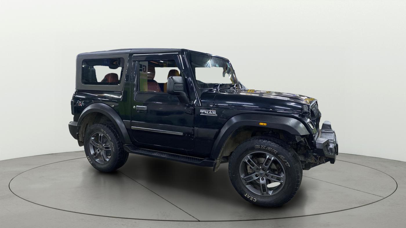2022 Mahindra Thar LX PETROL HT 4WD AT, Petrol, Automatic, 66,474 km, Right Front Diagonal