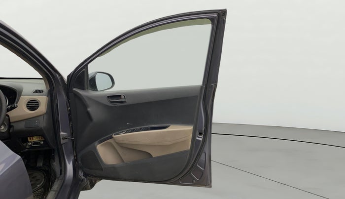 2017 Hyundai Grand i10 MAGNA AT 1.2 KAPPA VTVT, Petrol, Automatic, 67,036 km, RHS Front Door