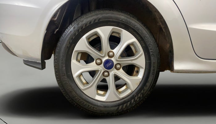 2016 Ford Figo Aspire TITANIUM 1.2 PETROL, Petrol, Manual, 88,433 km, Right Rear Wheel