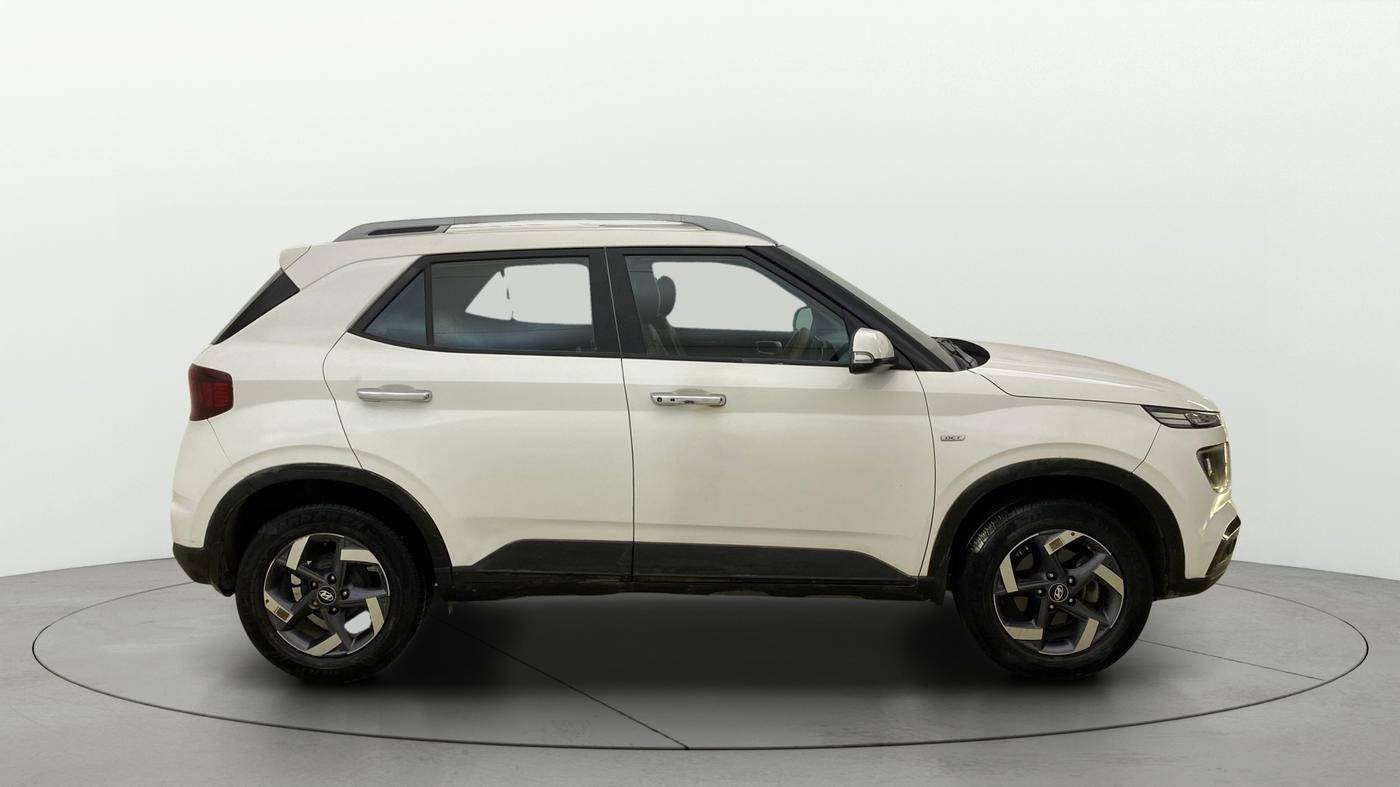 2021 Hyundai VENUE SX PLUS 1.0 TURBO DCT, Petrol, Automatic, 46,618 km, Right Side View