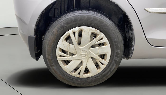 2017 Maruti Swift VXI, Petrol, Manual, 62,228 km, Right Rear Wheel