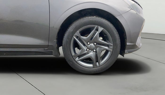 2022 Hyundai NEW I20 SPORTZ 1.2 MT, Petrol, Manual, 47,748 km, Right Front Wheel