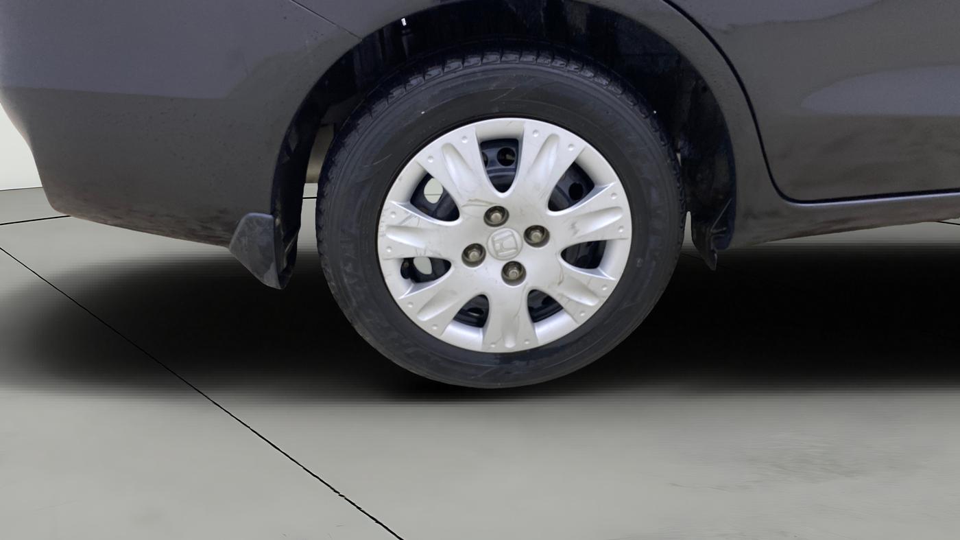 2014 Honda Amaze 1.2L I-VTEC S, Petrol, Manual, 35,363 km, Right Rear Wheel