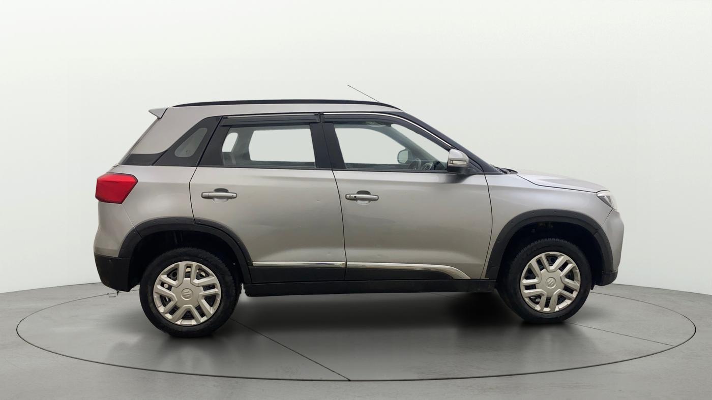 2021 Maruti Vitara Brezza VXI, Petrol, Manual, 31,712 km, Right Side View