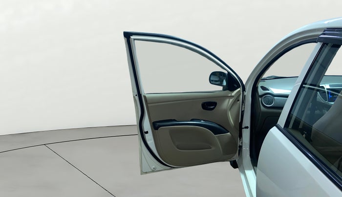 2016 Hyundai i10 MAGNA 1.1, Petrol, Manual, 73,003 km, LHS Front Door