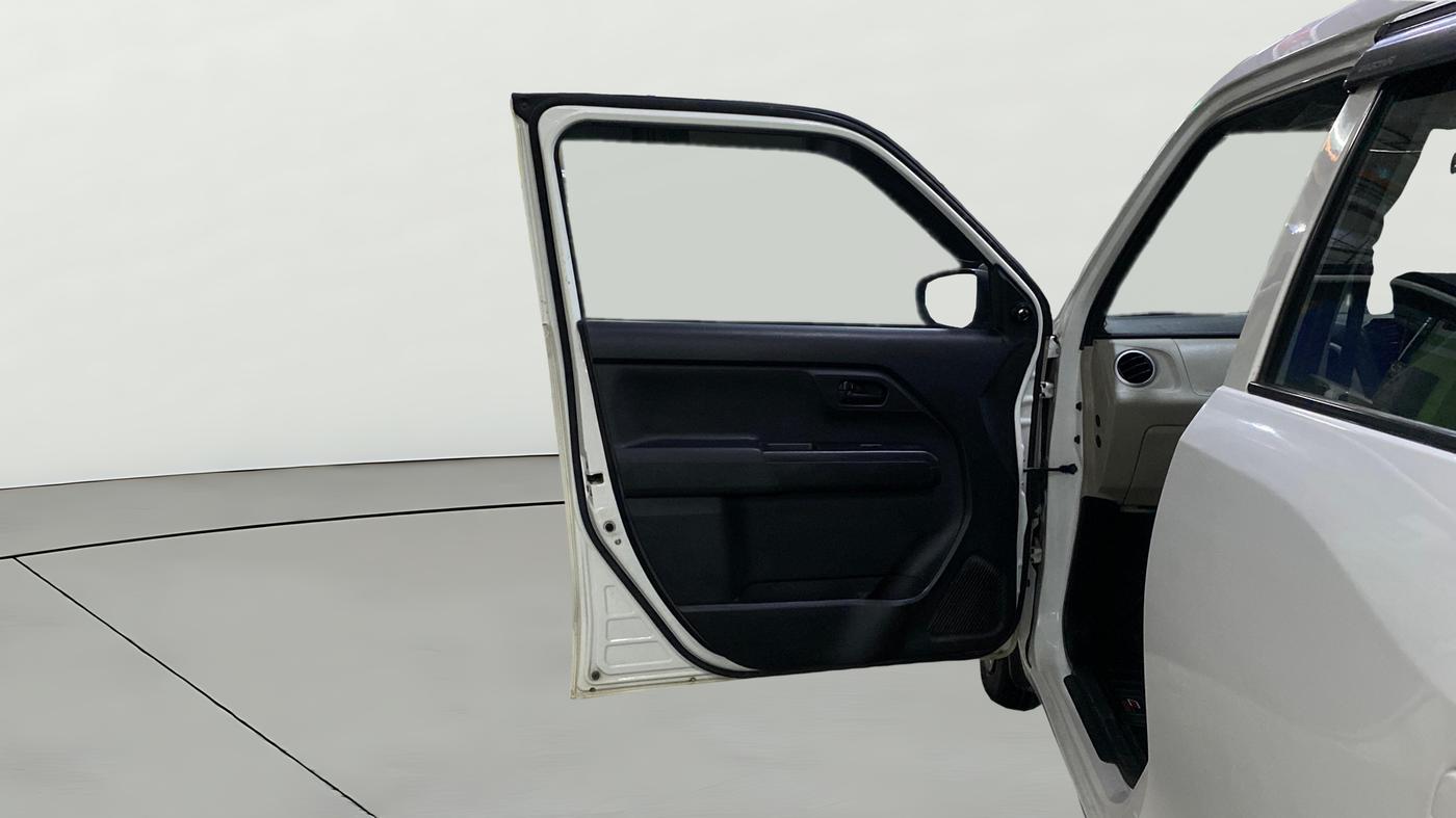 2020 Maruti New Wagon-R LXI CNG (O) 1.0, CNG, Manual, 70,721 km, LHS Front Door