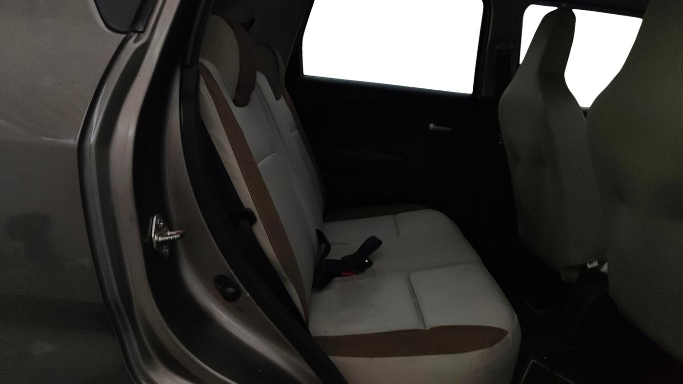 2019 Maruti New Wagon-R VXI 1.0, Petrol, Manual, 46,570 km, Right Side Rear Door Cabin