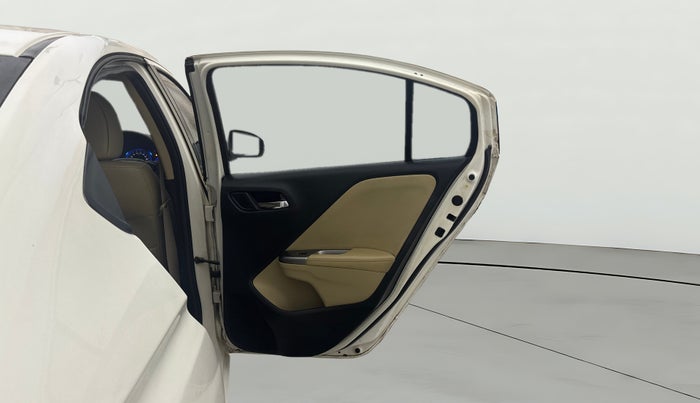 2015 Honda City 1.5L I-VTEC VX CVT, Petrol, Automatic, 1,07,977 km, RHS Rear Door