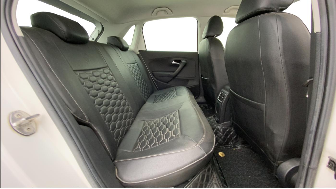 2021 Volkswagen Polo HIGHLINE PLUS 1.0L TSI AT, Petrol, Automatic, 96,181 km, Right Side Rear Door Cabin