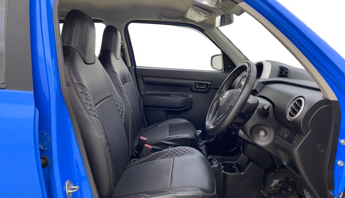 2019 Maruti S PRESSO VXI+, Petrol, Manual, 32,316 km, Right Side Front Door Cabin