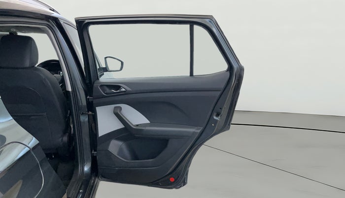 2021 Skoda KUSHAQ STYLE 1.5L TSI MT, Petrol, Manual, 1,06,096 km, RHS Rear Door