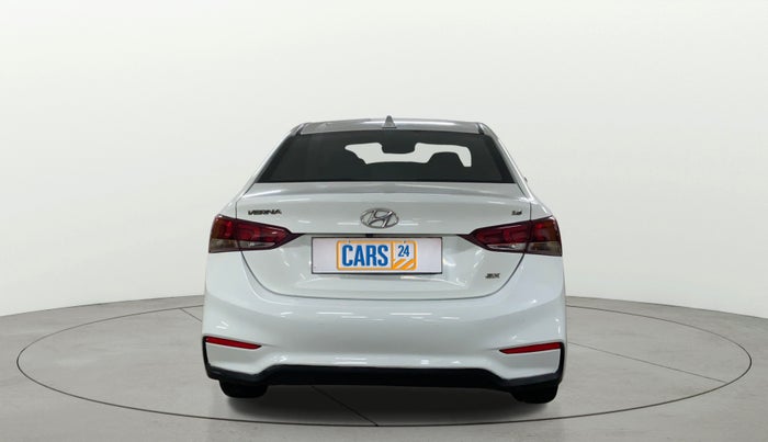 2019 Hyundai Verna 1.6 VTVT SX, Petrol, Manual, 73,350 km, Back/Rear