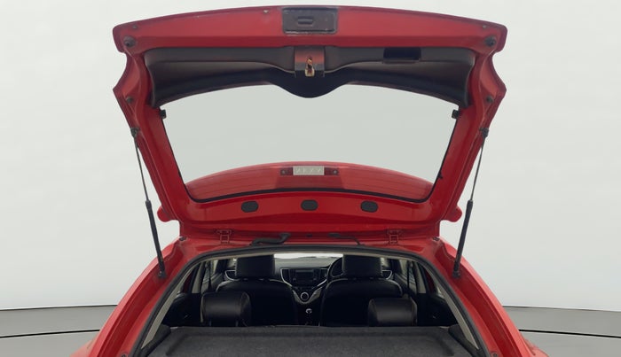 2016 Maruti Baleno DELTA PETROL 1.2, Petrol, Manual, 33,685 km, Boot Door Open