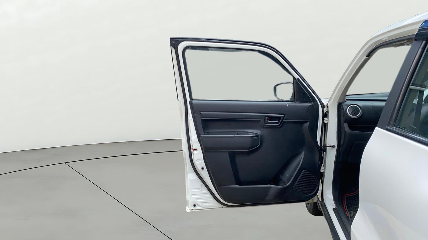 2022 Maruti S PRESSO VXI+, CNG, Manual, 48,172 km, LHS Front Door