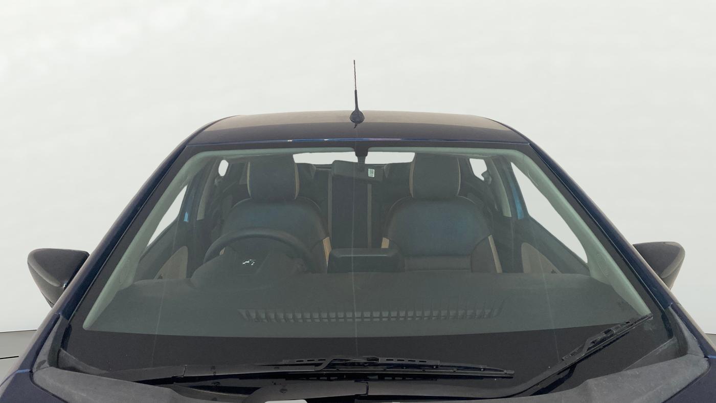 2023 Tata ALTROZ XM PLUS PETROL, CNG, Manual, 28,172 km, Front Windshield