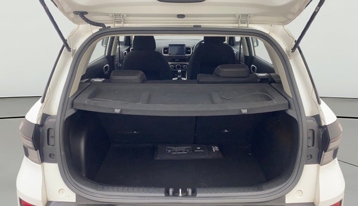 2022 Hyundai VENUE SX 1.2 PETROL, Petrol, Manual, 33,900 km, Boot Open Zoomed View