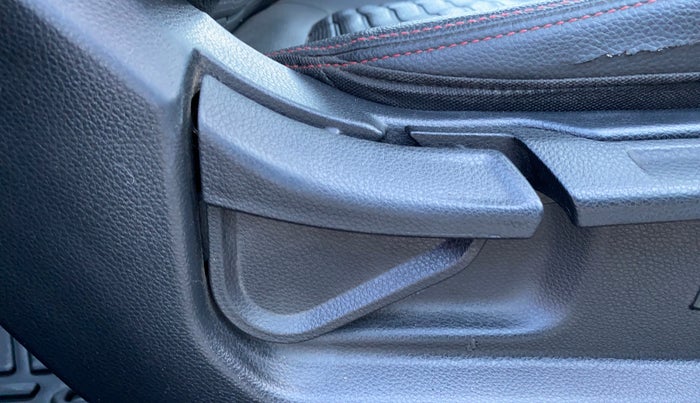 2020 KIA SONET GTX PLUS 1.0 DCT, Petrol, Automatic, 56,737 km, Third Seat Row ( optional )