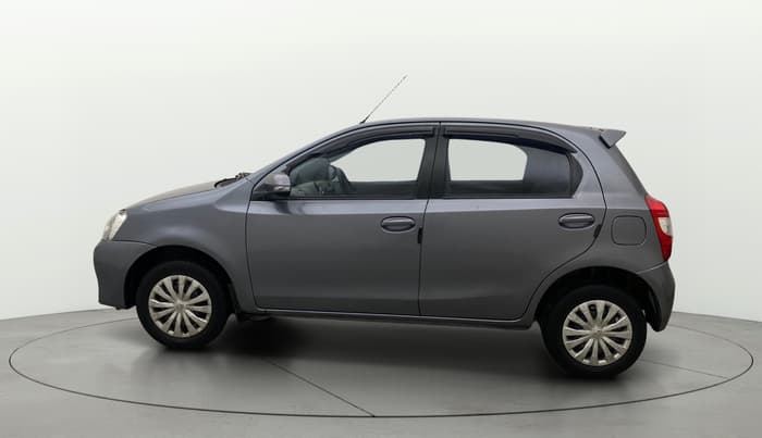 2015 Toyota Etios Liva V, Petrol, Manual, 59,013 km, Left Side