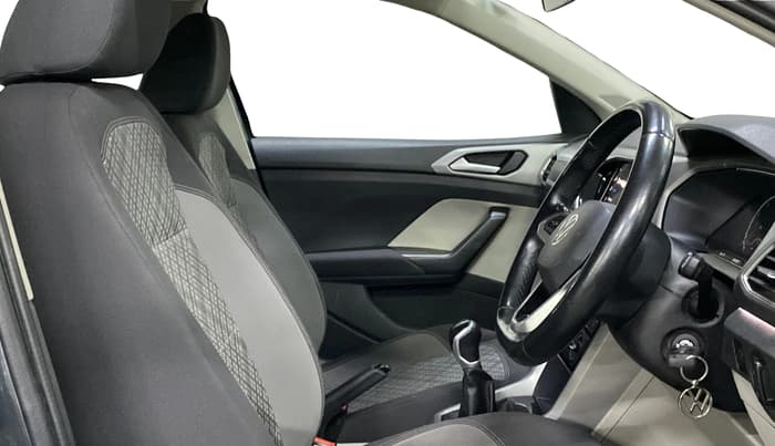 2022 Volkswagen TAIGUN HIGHLINE 1.0 TSI MT, Petrol, Manual, 21,476 km, Right Side Front Door Cabin